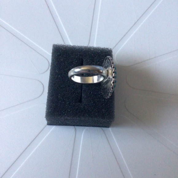 Turquoise and Coral Costume Jewelry Ring - Picture 5 of 6